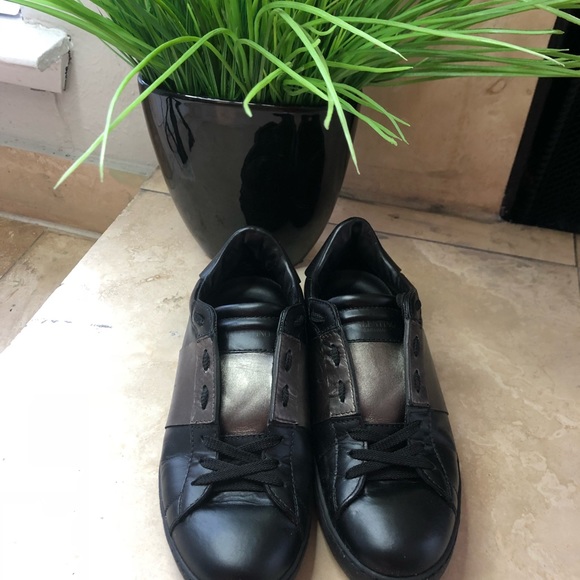 Valentino Garavani Sneakers - Picture 3 of 7